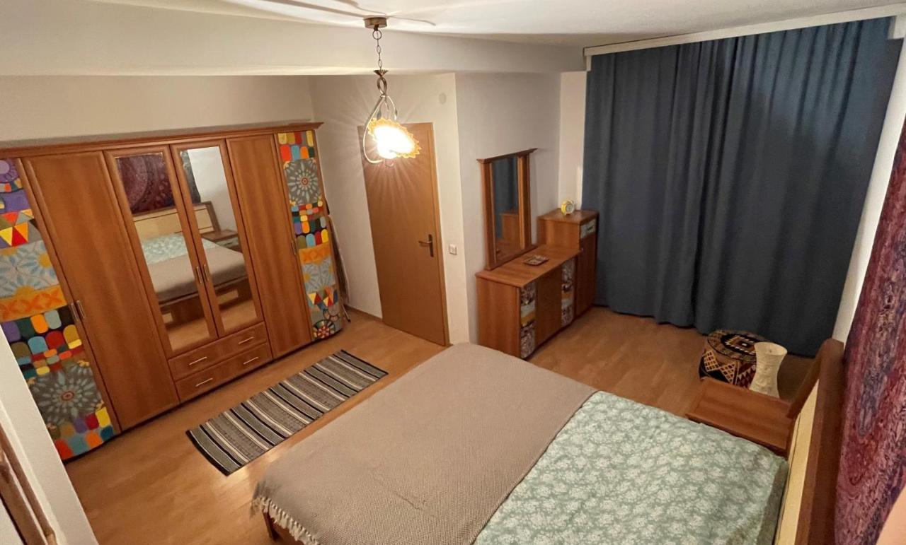 Mexican Touch Apartment With Parking Garage Prishtinë Luaran gambar