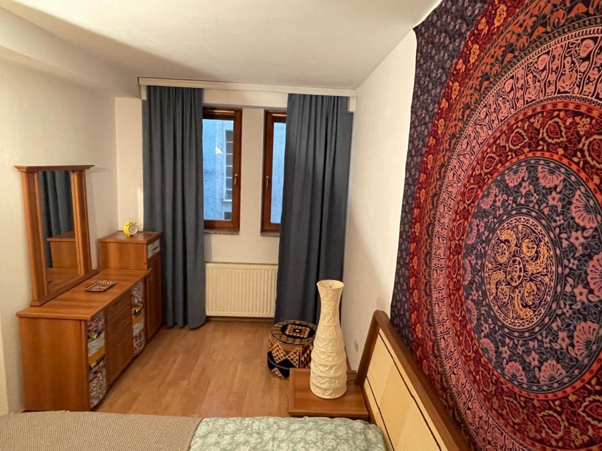 Mexican Touch Apartment With Parking Garage Prishtinë Luaran gambar