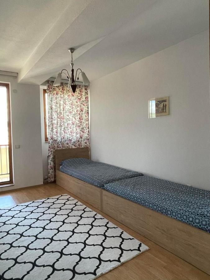 Mexican Touch Apartment With Parking Garage Prishtinë Luaran gambar